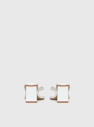 The Mona Heels White