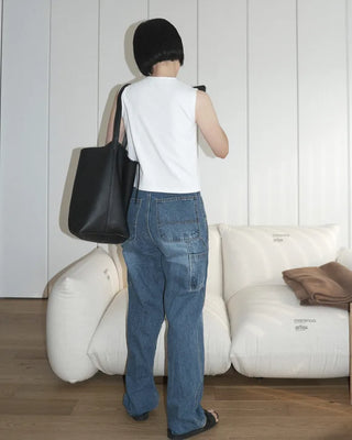 Round neck sleeveless