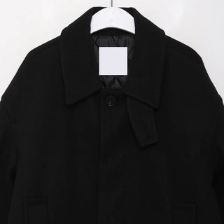 Button-collar half coat