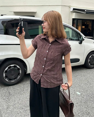 Checked pintuck short-sleeved blouse