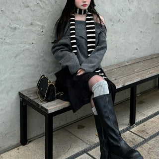 Border scarf