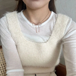Ribbon necklace