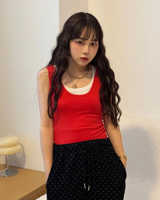 U-neck slim sleeveless dress