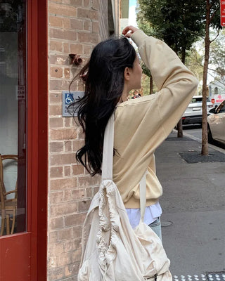 (6 colors) Slim Slit Pattern V-Neck Sweatshirt