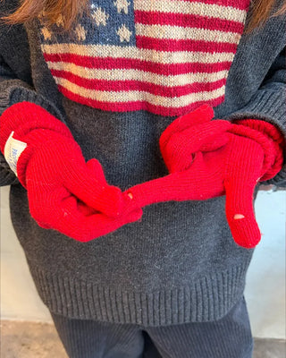 Label knit gloves