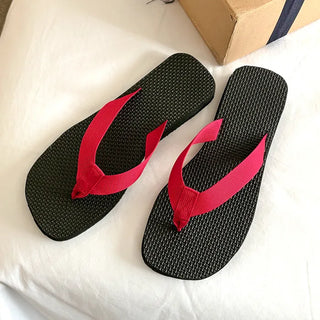 Two-tone thong sandals