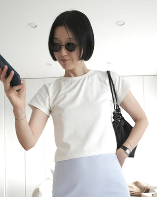 Cropped cotton short-sleeved T-shirt