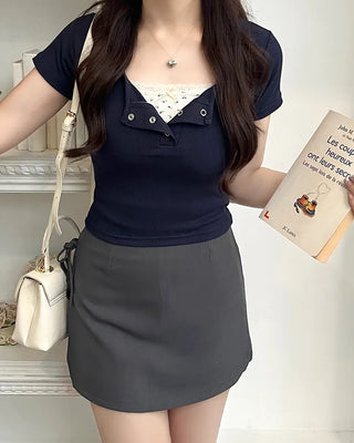 Button-down U-neck short-sleeved T-shirt