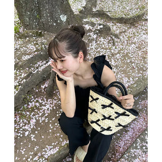 Frilled All-in-One