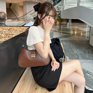 Round neck short-sleeved knit