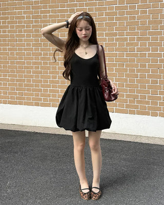 Strap ballet shoes