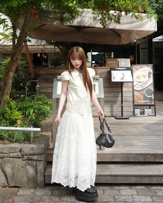Lace detail long skirt
