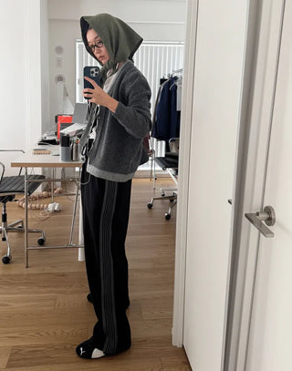 Line detail sweatpants