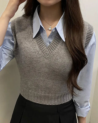 V-neck cropped knit vest