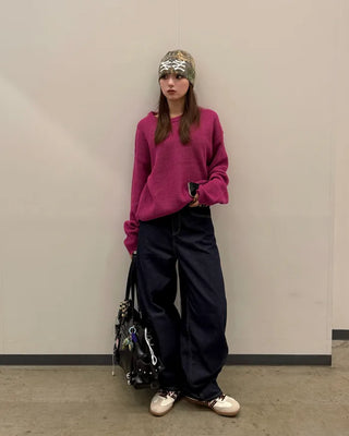 Crew neck slit knit