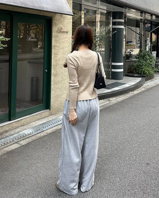 Side-tuck wide sweatpants