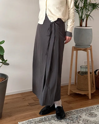 Ribbon wrap skirt