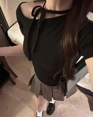 One-off halter strap half-sleeve T-shirt
