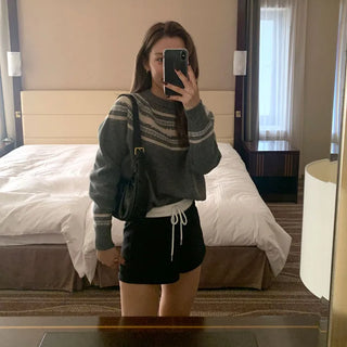 Shirring detail shoulder bag