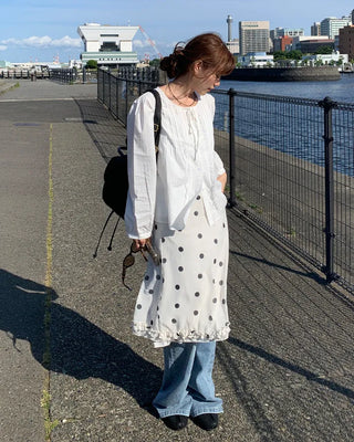 Frilled ribbon blouse