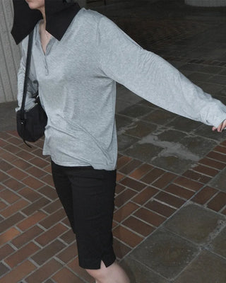 Soft button T-shirt