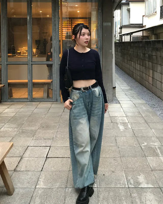 Round neck crop cardigan