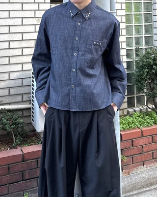 Cropped rivet denim long shirt