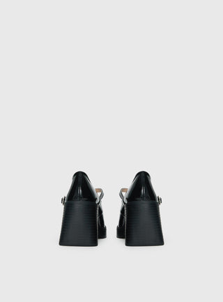 Regie Heels Black