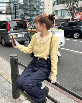 Lace-layered round cardigan