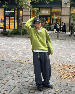 Half-neck zip-up knit