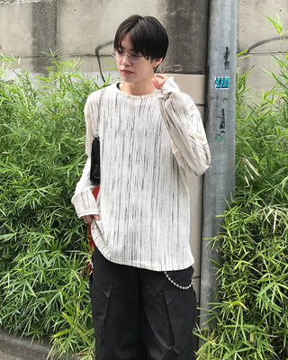Striped button-up long-sleeved T-shirt