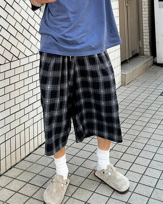 Checked Bermuda shorts