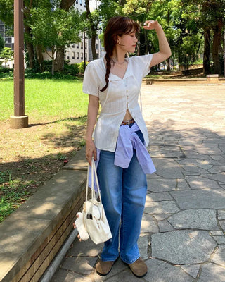 Collarless tie blouse