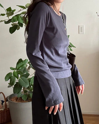Long-sleeved T-shirt