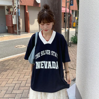 Loose sporty T-shirt