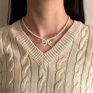 Pearl ribbon necklace
