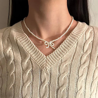 Pearl ribbon necklace