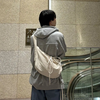 One-shoulder square cross bag