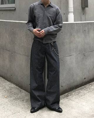 Low-pocket striped denim pants