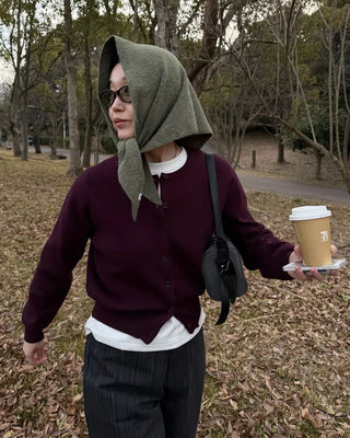 Wool round neck cardigan