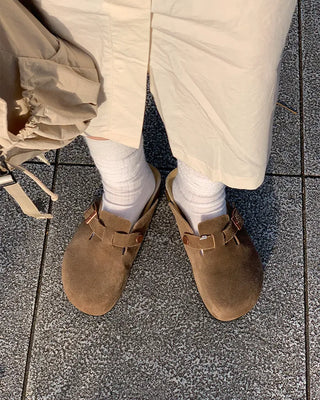Suede texture buckle mules