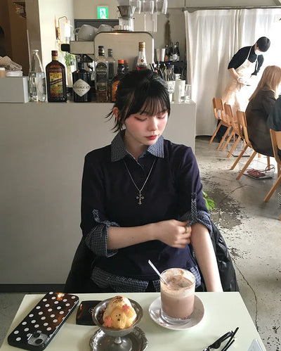 T-shirt layered check shirt