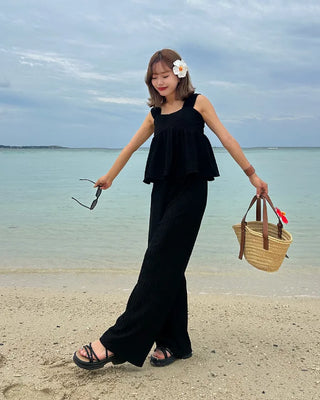 Sleeveless top with built-in cups and wide-leg pants set