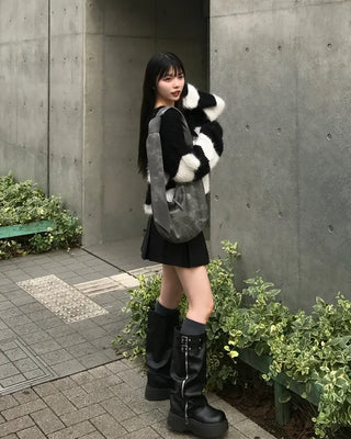 V-neck striped oversized knit