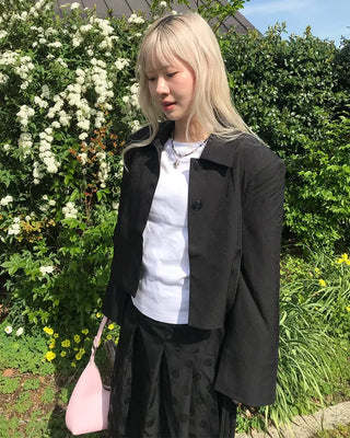 Cropped button jacket