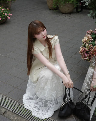 Button-up puff-sleeve blouse