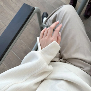 Raglan detail sweatshirt