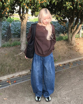 Side-tuck washed denim pants