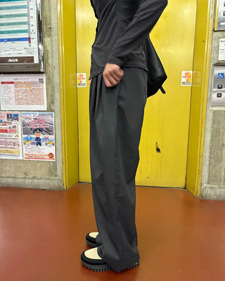Center seam pleated slacks