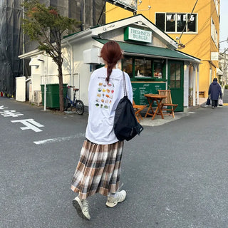 Vegetable print long-sleeved T-shirt